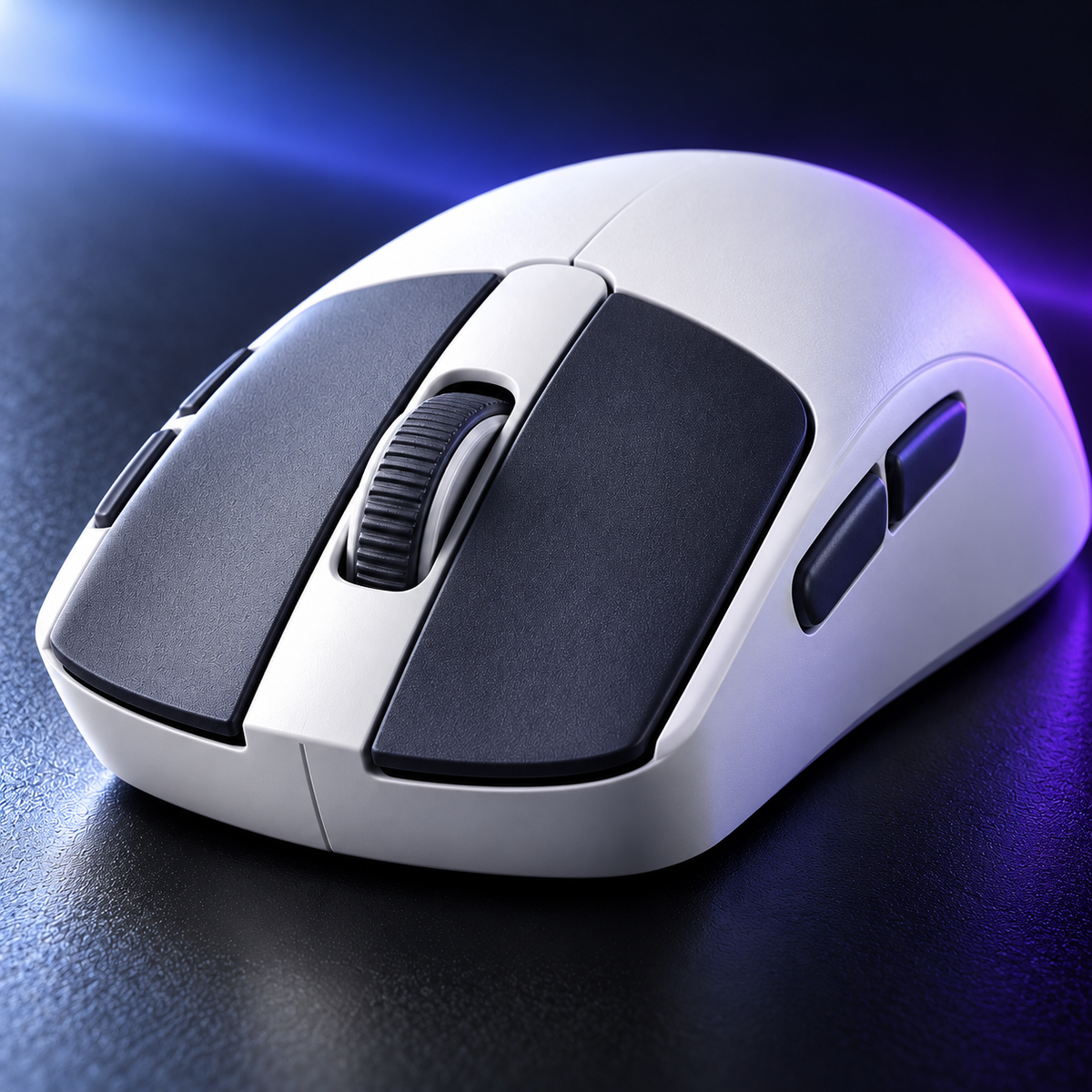 Halveniq Strafe M3 Ambidextrous Gaming Mouse, detail view